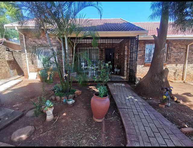 3 BEDROOM HOUSE SOLD IN ANNLIN